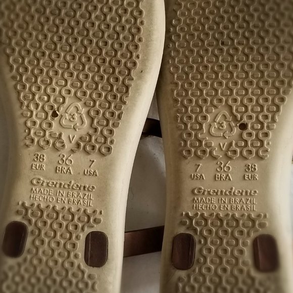 Grendene Ipanema Sandals with Gem Detail - size 7 - Picture 3 of 3